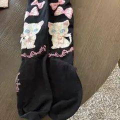 アンジェリックプリティー猫とリボン柄の黒いソックスのサムネイル