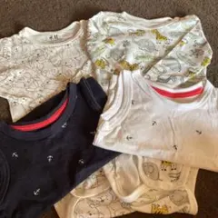 ロンパース、タンクトップ　４枚セット