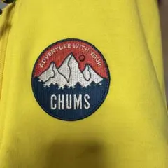 タグ付きCHUMSチャムス ワッペンジップパーカー　イエロー　　Lのサムネイル