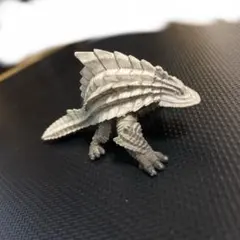 モンハン　崩竜ウカムルバス　フィギュア
