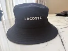 LACOSTE ブラックバケットハットのサムネイル