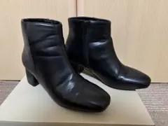 [アミアミ] ブーツ スクエアトゥ ショートブーツ 5センチヒール 靴 黒のサムネイル
