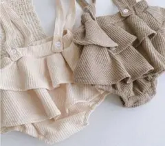 送料無料 ロンパース サスペンダースカート ワッフル フリル 春夏秋 ベージュ