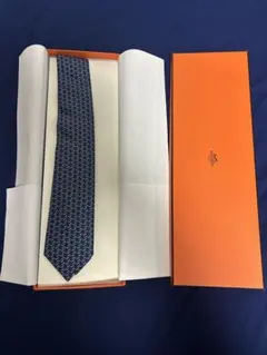 未使用・箱タグ付】エルメス ネクタイ H柄 ネイビー×ピンク シルク100