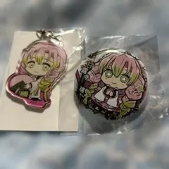 鬼滅の刃 甘露寺蜜璃 アクリルキーホルダー バッジ セット