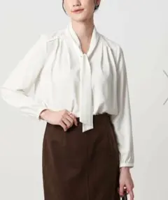 美品　ユナイテッドアローズ　ボウタイロングスリーブブラウス
