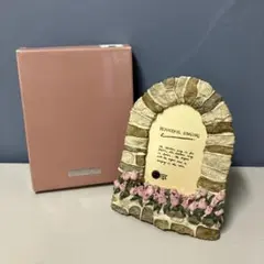 Item thumbnail for item fff3dc7b-aa64-449d-8980-00ce9c9d1cc0