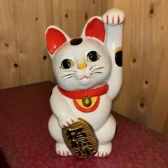 アンティーク希少品❣️猫の木製彫刻　招き猫　大入 愛知 常滑焼招き猫 大入猫8号 愛知県の工芸品 Tokoname-yaki Lucky cat