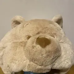 クマのぬいぐるみ型被り物