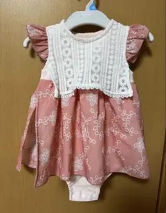 別ページの参考用　ベビーロンパース　70 80サイズ