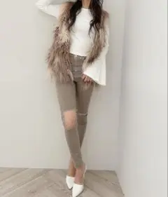スキニーパンツ