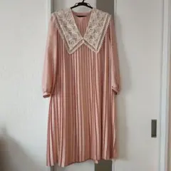 ピンク サテン風 プリーツワンピース 長袖