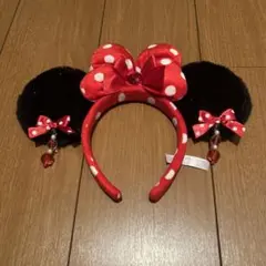 ディズニー　ミニー　カチューシャ　赤　イヤリング付き
