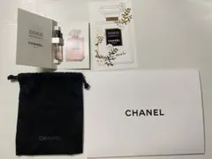 CHANEL ココ マドモアゼル 香水 サンプルセットのサムネイル