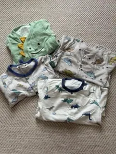 恐竜柄ロンパース　長袖4点セット　70㎝（43）