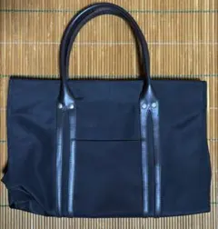 【新品未使用】黒いナイロンビジネスバッグ