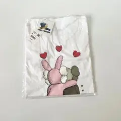 ユニクロ　カウズ　KAWS コラボ　tシャツ ハート　うさぎ　WARHOL