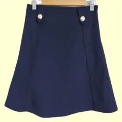 【美品】 マジェスティックレゴン スカート フレア 金ボタン 紺 M C156