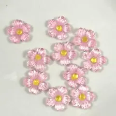 ライトピンク　5枚花　桜　フラワー　ネイルパーツ