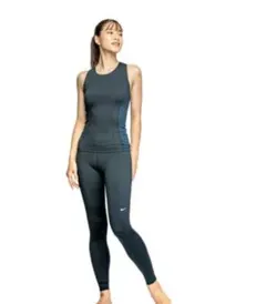 Nike ナイキスポーツ用水着　ダークブルー　L