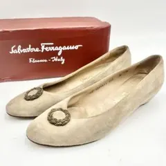サルヴァトーレフェラガモ パンプス スエード サークル リング 25cm