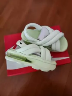 Nike エアマックス アイラ サンダル 23.5cm ライトグリーン