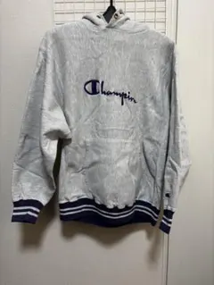 Champion グレー フード付きパーカー　リバースウィーブ