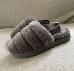 2025年最新】ugg アグ ファーサンダルの人気アイテム - メルカリ