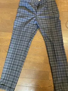 「美品」ZARAグレー系チェック スラックス