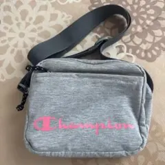 Champion グレー ショルダーバッグ