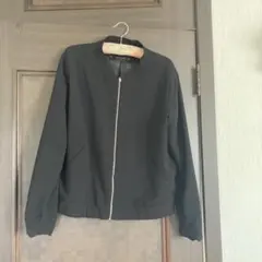 美品、ZARAレディースブルゾン