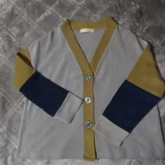 中古　カーディガン