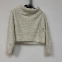 セルフォード　ラメ入りファー風クロップドニット