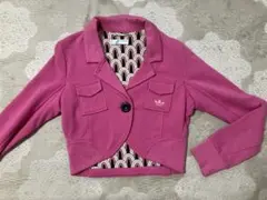 adidas テーラードクロップドジャケット ￼ピンク