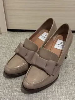 LANVIN en Bleu リボンモチーフヒールアップローファーのサムネイル