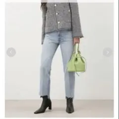 ミラオーウェン　裾段差脇スリットデニムパンツ　サイズ0