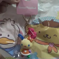 【新品未使用】Sanrio Puroland限定 ウサハナ キーホルダーのサムネイル