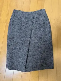 INCOTEX グレー タイトスカート ひざ丈　秋冬のサムネイル