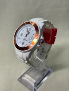 【稼働腕時計】ice watch ホワイト＆レッド ダイバーズ 新品・未使用?のサムネイル