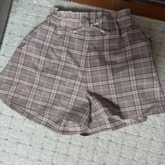 グレー系チェックショートパンツ