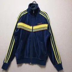 adidas ベロア トラックジャケット 松村北斗