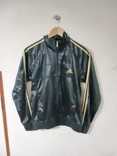 【名作】 adidas 黒 ジップアップジャージ ゴールドストライプ