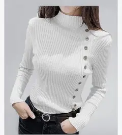 ✨新品✨LIYURLTA リブニット ハイネック ボタンデザイン ホワイト 美品