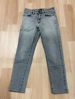 ユニクロ　スキニージーンズ