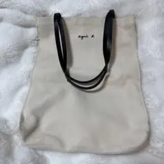 アニエスベー　トートバッグ　アイボリー　ホワイト　生成り　A4サイズ◎