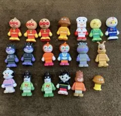 ブロックラボ　アンパンマン フィギュア18➕１体セット
