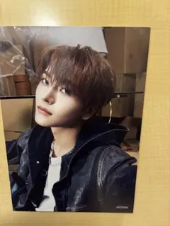 Item thumbnail for item 92dcad30-0e9f-421e-83a2-ddefb0c6ff8e