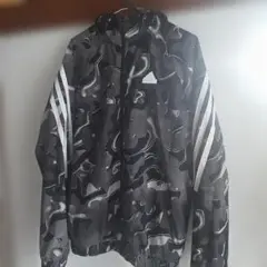 最終値下げセール開催！！adidasフィーチャーアイコン ナイロンジャケット