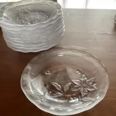 花模様のガラス皿セット（10枚）