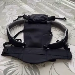 黒いメッシュ抱っこ紐・おんぶ紐